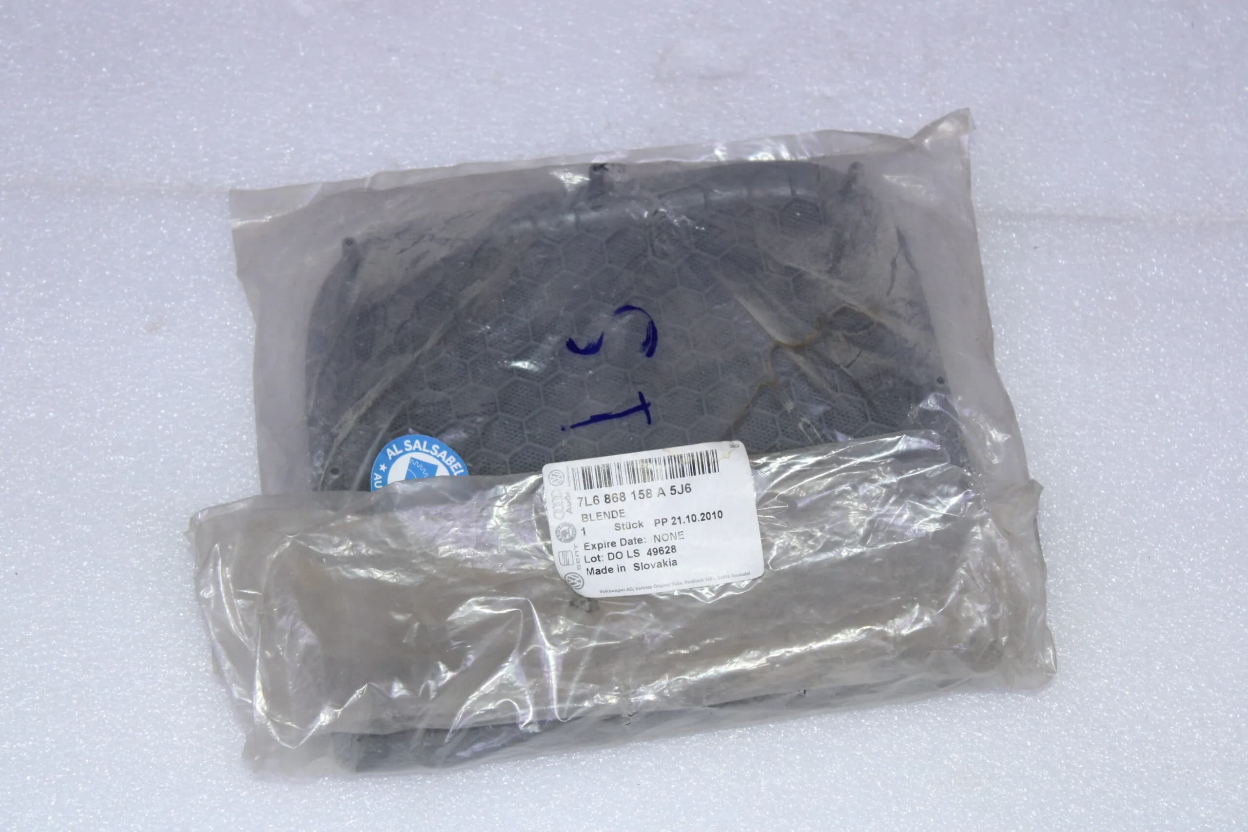 Audi Q8 Bracket 4M6907349