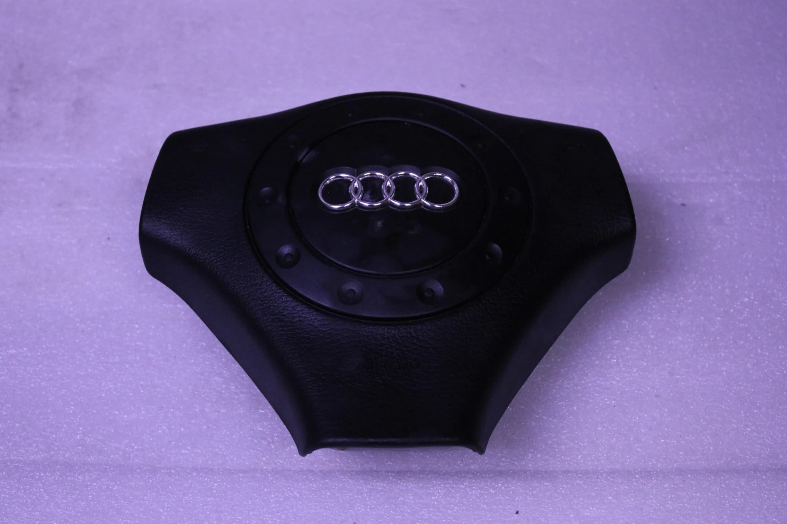 AUDI A6 airbag 4B0880201G