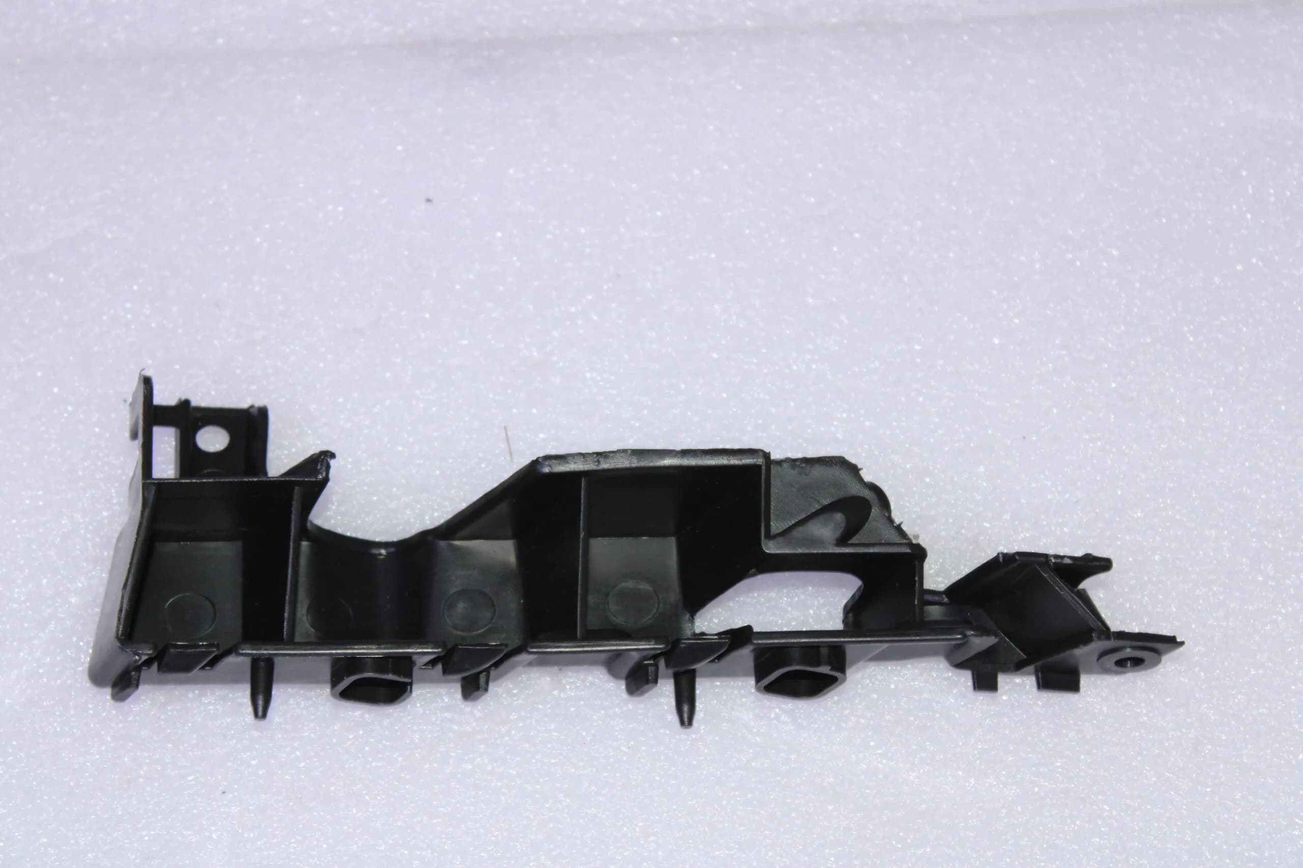 AUDI BRACKET 4G0807284
