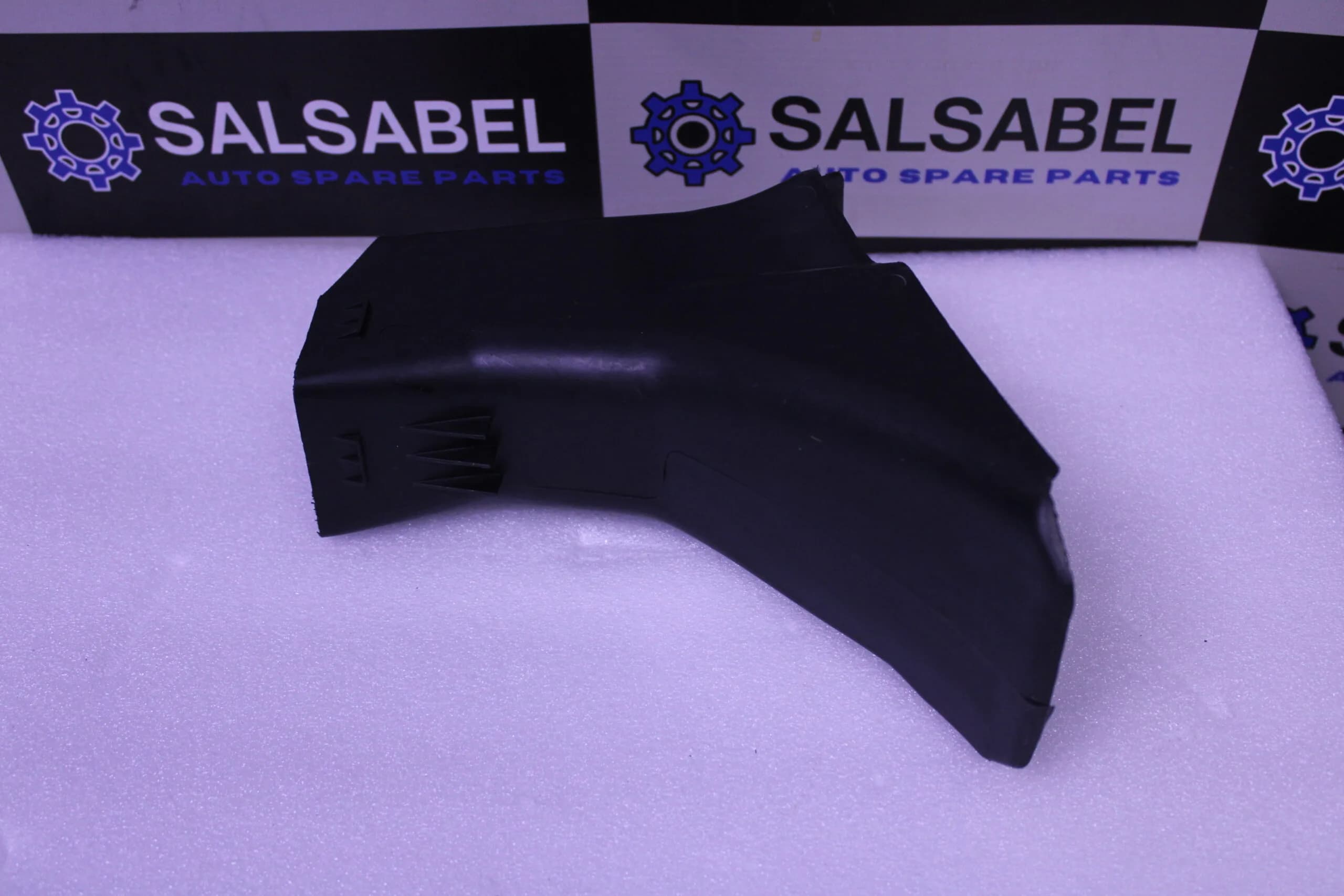 BMW AIR DUCT 51747400004